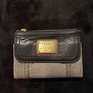 Fossil multifunction wallet